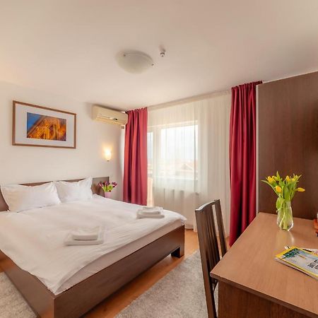 Pension Cluj Exteriör bild