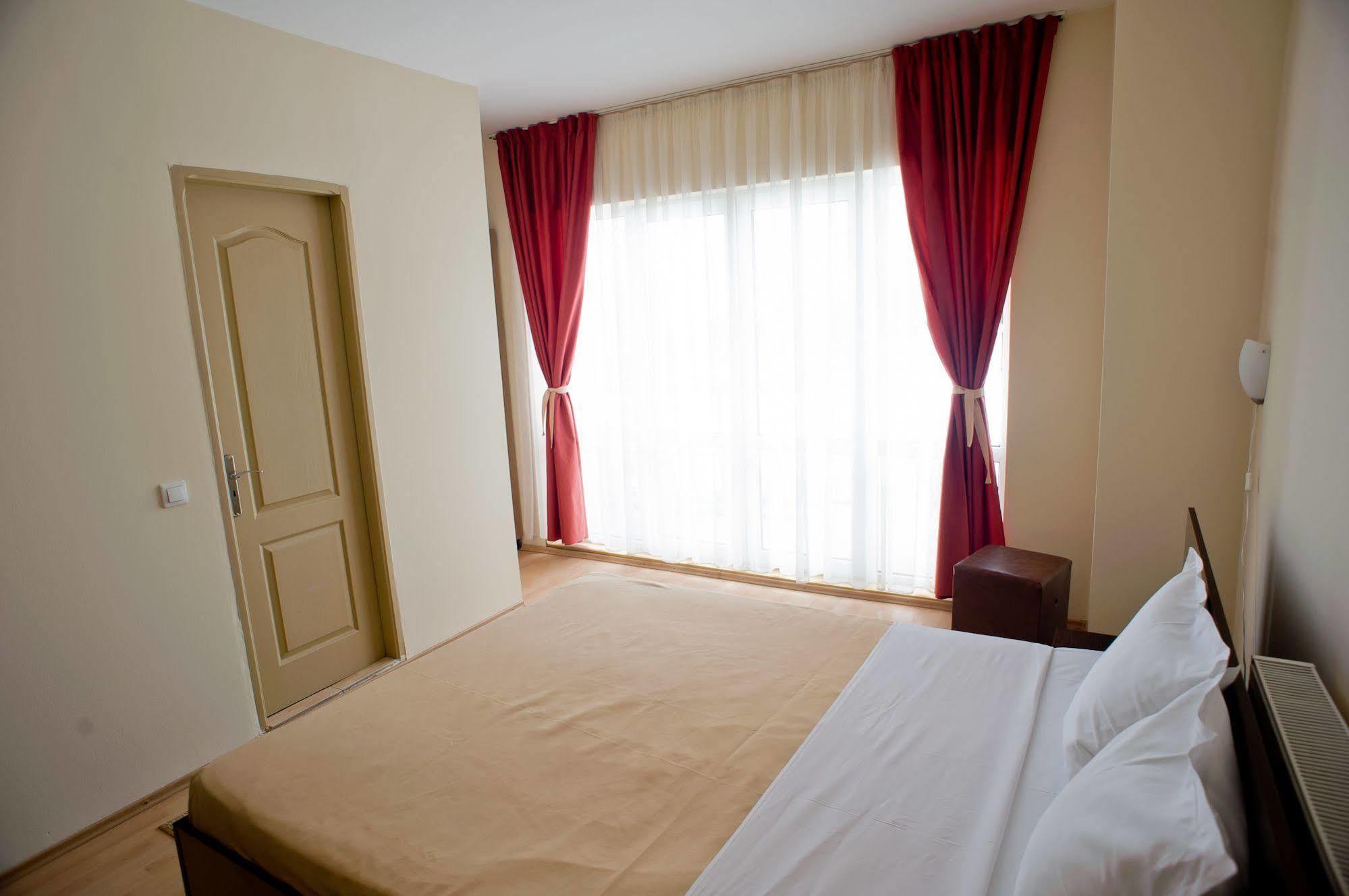 Pension Cluj Exteriör bild